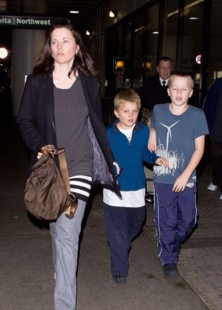 Daisy Lawless’s mom with her sons